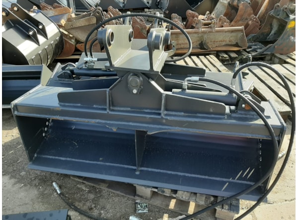 Cupa buldoexcavator UtilMAX Taluz inclinabila 1500 mm - 6 - 9 t. de vanzare